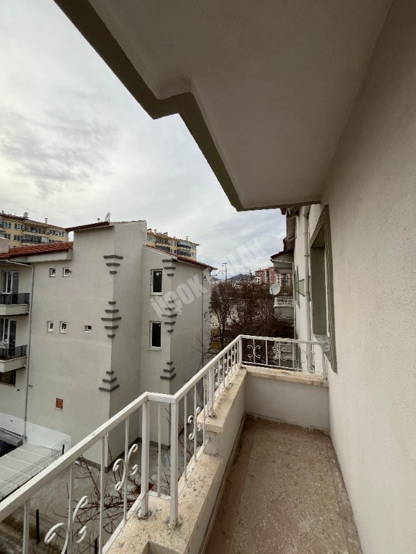 AFYON ÜÇOK EMLAKTAN ALİ İHSAN PAŞA MAH KİRALIK 3+1 124M² DAİRE