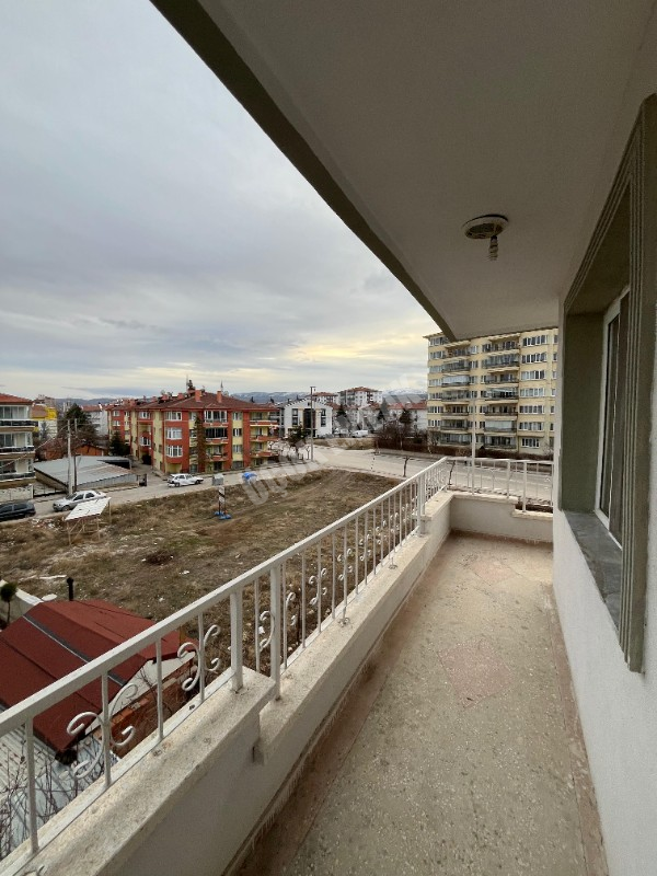 AFYON ÜÇOK EMLAKTAN ALİ İHSAN PAŞA MAH KİRALIK 3+1 124M² DAİRE