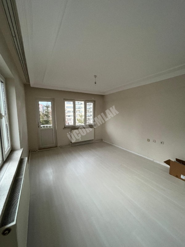 AFYON ÜÇOK EMLAKTAN ALİ İHSAN PAŞA MAH KİRALIK 3+1 124M² DAİRE