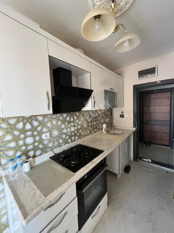 AFYON ÜÇOK EMLAKTAN HATTATKARAHİSAR MAH KİRALIK LÜX 3+0 FIRSAT SIFIR AYARINDA DAİRE