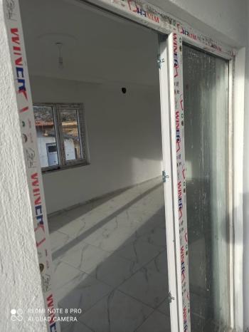 GÜVENAY – ÇORUM YAKUPARPA KÖYÜ ÜSTÜNDE – TAM DONANIMLI, TAKAS FIRSATLI EVLİ HOBİ BAHÇESİ