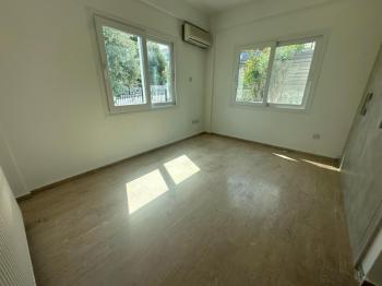 GİRNE OZANKÖY BÖLGESİNDE SATILIK TRİPLEX LÜKS 4 + 1 VİLLA ( 0533 880 00 85 )