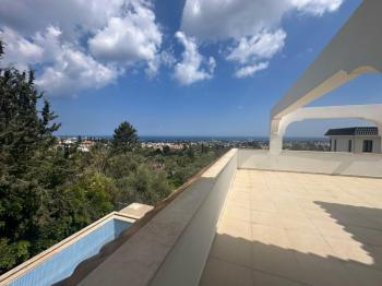 GİRNE OZANKÖY BÖLGESİNDE SATILIK TRİPLEX LÜKS 4 + 1 VİLLA  ( 0533 880 00 85 )