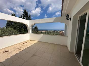 GİRNE OZANKÖY BÖLGESİNDE SATILIK TRİPLEX LÜKS 4 + 1 VİLLA  ( 0533 880 00 85 )