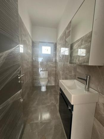 GİRNE OZANKÖY BÖLGESİNDE SATILIK TRİPLEX LÜKS 4 + 1 VİLLA  ( 0533 880 00 85 )