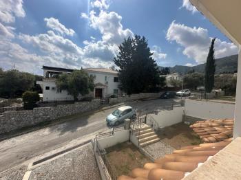 GİRNE OZANKÖY BÖLGESİNDE SATILIK TRİPLEX LÜKS 4 + 1 VİLLA  ( 0533 880 00 85 )