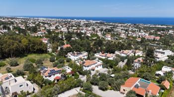 GİRNE OZANKÖY BÖLGESİNDE SATILIK TRİPLEX LÜKS 4 + 1 VİLLA  ( 0533 880 00 85 )