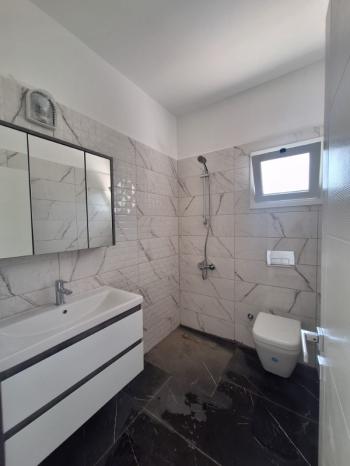 GİRNE OZANKÖY BÖLGESİNDE SATILIK TRİPLEX LÜKS 4 + 1 VİLLA ( 0533 880 0085 ) 
