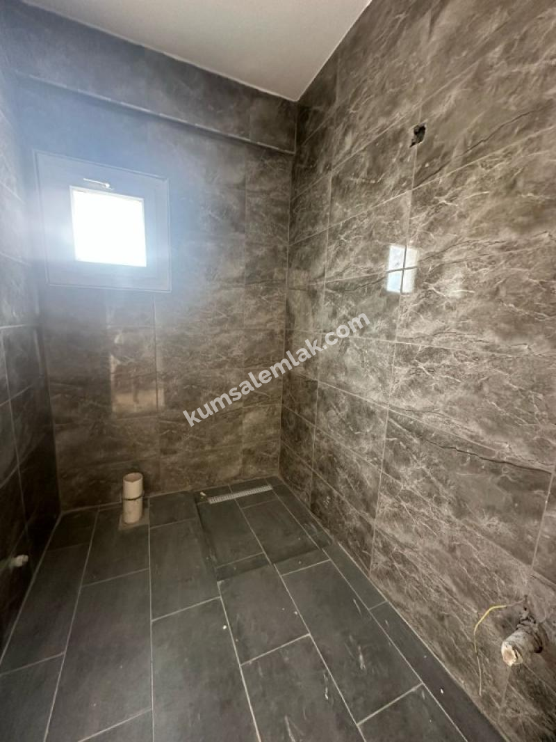 GİRNE OZANKÖY BÖLGESİNDE SATILIK TRİPLEX LÜKS 4 + 1 VİLLA ( 0533 880 00 85 )