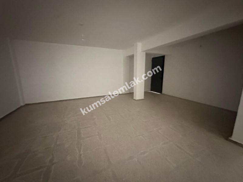 GİRNE OZANKÖY BÖLGESİNDE SATILIK TRİPLEX LÜKS 4 + 1 VİLLA  ( 0533 880 00 85 )