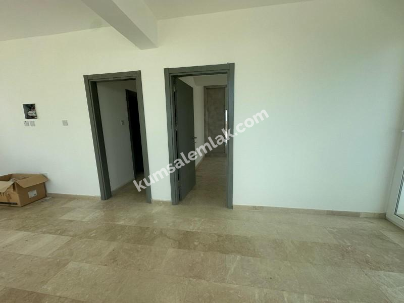 GİRNE OZANKÖY BÖLGESİNDE SATILIK TRİPLEX LÜKS 4 + 1 VİLLA  ( 0533 880 00 85 )