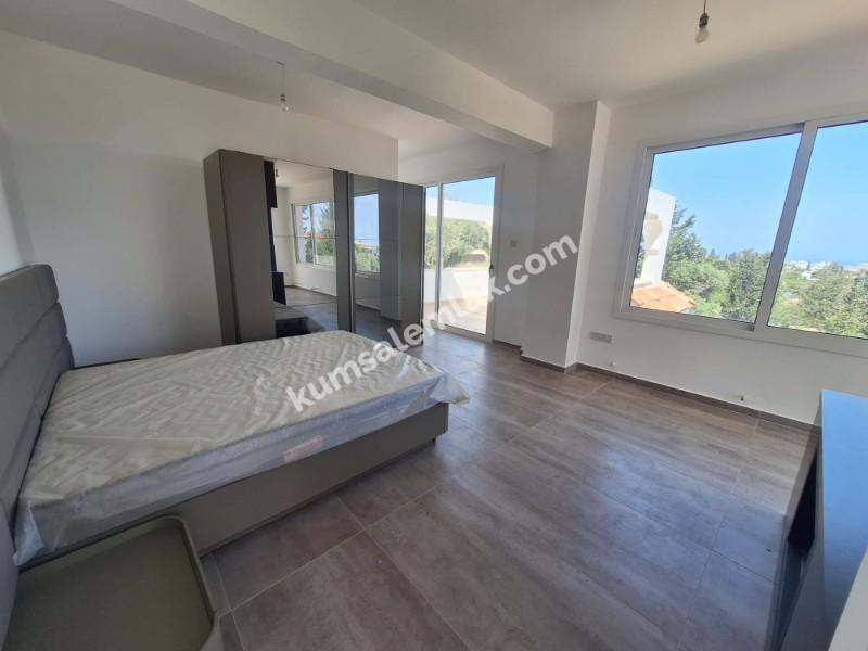 GİRNE OZANKÖY BÖLGESİNDE SATILIK TRİPLEX LÜKS 4 + 1 VİLLA ( 0533 880 0085 ) 