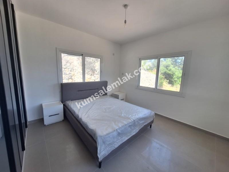 GİRNE OZANKÖY BÖLGESİNDE SATILIK TRİPLEX LÜKS 4 + 1 VİLLA ( 0533 880 0085 ) 