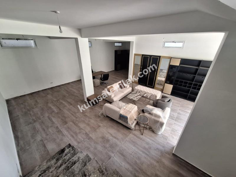 GİRNE OZANKÖY BÖLGESİNDE SATILIK TRİPLEX LÜKS 4 + 1 VİLLA ( 0533 880 0085 ) 