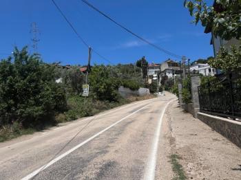 EMLAK HABERCİSİ 'NDEN MUDANYA KUMYAKA MERKEZDE, ANA ASFALTA CEPHE, DENİZ MANZARALI SATILIK 3.700 M2 ARAZİ