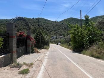 EMLAK HABERCİSİ 'NDEN MUDANYA KUMYAKA MERKEZDE, ANA ASFALTA CEPHE, DENİZ MANZARALI SATILIK 3.700 M2 ARAZİ