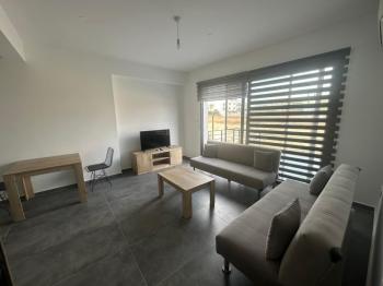 Lefkoşa Hamitköy'de Giriş Katı Full Eşyalı 2+1 Kiralık Daire 