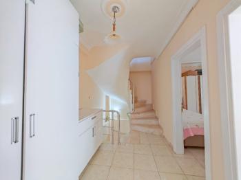 Didim'de Satılık Havuzlu Villa