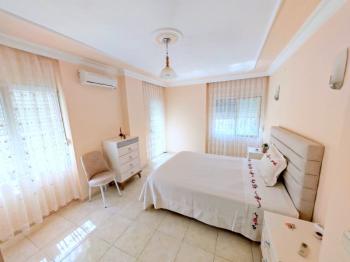 Didim'de Satılık Havuzlu Villa