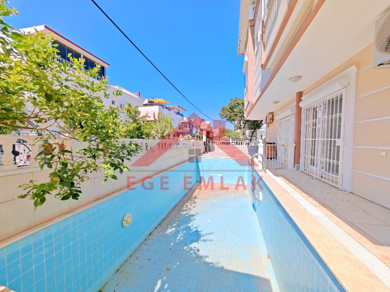 Didim'de Satılık Havuzlu Villa