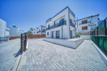 Girne Çatalköy'de Fırsat Fiyata 3+1 Villa