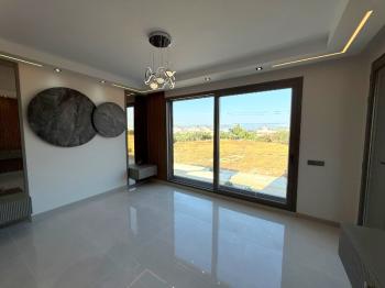 Didim'in En İhtişamlı Satılık Villası