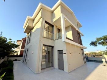 Didim'in En İhtişamlı Satılık Villası