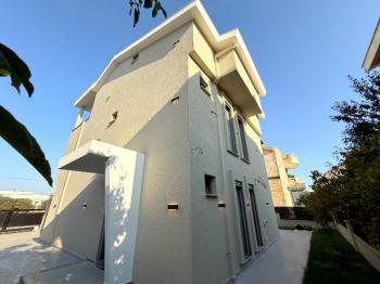 Didim'in En İhtişamlı Satılık Villası