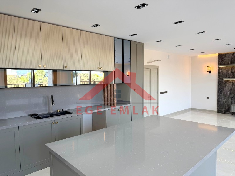 Didim'in En İhtişamlı Satılık Villası