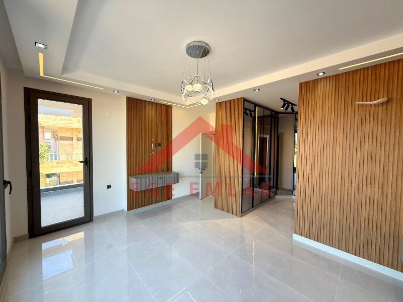 Didim'in En İhtişamlı Satılık Villası