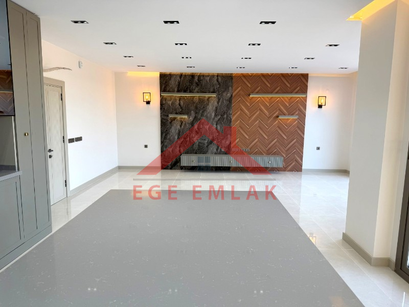 Didim'in En İhtişamlı Satılık Villası