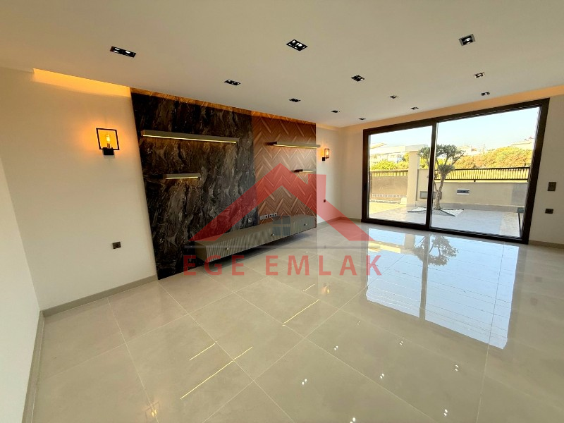 Didim'in En İhtişamlı Satılık Villası