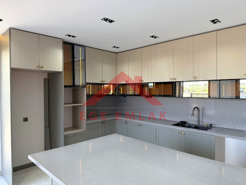 Didim'in En İhtişamlı Satılık Villası