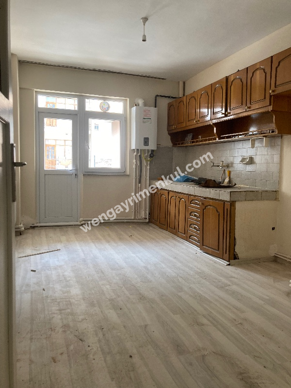 ISI YALITIMLI BİNADA 2+1 KOMBİLİ KİRALIK 