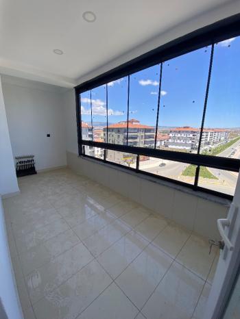 GÜVENAY - ÇORUM FEN LİSESİ CAD. 4+1 180 M² SATILIK LÜKS DAİRE