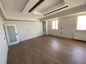 GÜVENAY - ÇORUM FEN LİSESİ CAD. 4+1 180 M² SATILIK LÜKS DAİRE