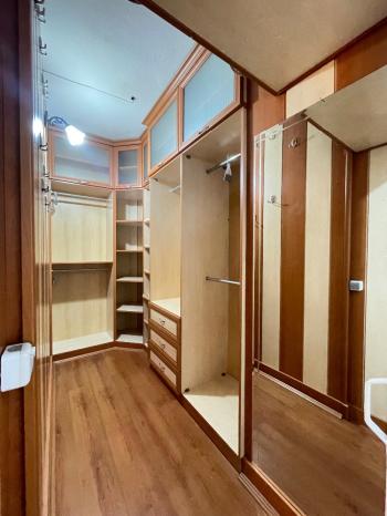 GÜVENAY – ÇORUM ATATÜRK LİSESİ YAKINI – MERKEZİ KONUMDA SATILIK 5+1 GENİŞ AİLE DAİRESİ