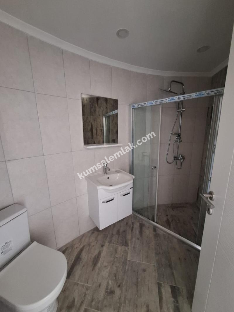 GİRNE MERKEZ BÖLGESİNDE LÜKS SİTE İÇERİSİNDE SATILIK 1 + 0 STÜDYO DAİRELER