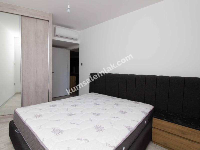 GİRNE MERKEZ BÖLGESİNDE LÜKS SİTE İÇERİSİNDE SATILIK 1 +  1 DAİRELER