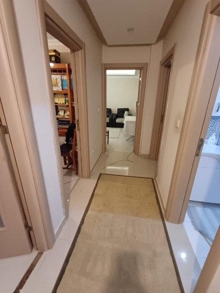 Binevler'de Metroya 5 Dk Düz Giriş 2+1 İskanlı Satılık Daire
