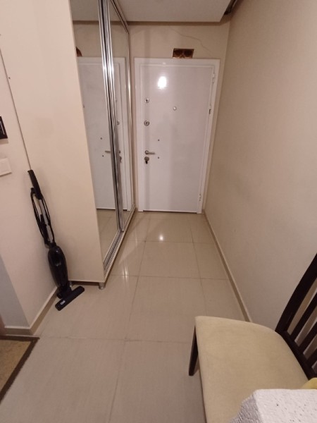Binevler'de Metroya 5 Dk Düz Giriş 2+1 İskanlı Satılık Daire