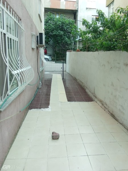Çırçır Mahallesi'nde Satılık 2+1 Bahçe Katı Daire | 90 m²