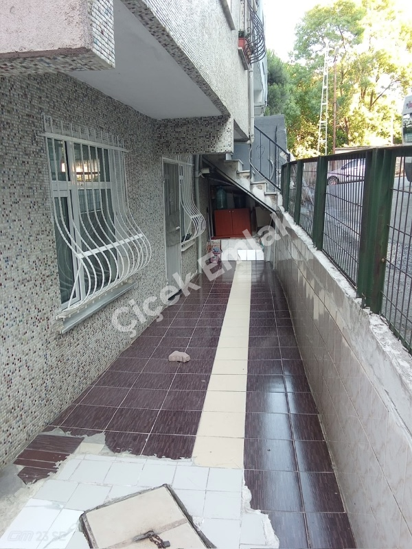 Çırçır Mahallesi'nde Satılık 2+1 Bahçe Katı Daire | 90 m²