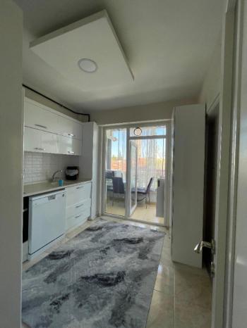 AFYON ÜÇOK EMLAKTAN ! FIRSAT FATİHTE SATILIK 3+1 DAİRE