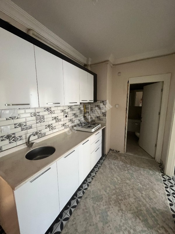 AFYON ÜÇOK EMLAKTAN ERENLER MAH KİRALIK 2+0 EŞYALI TEMİZ DAİRE