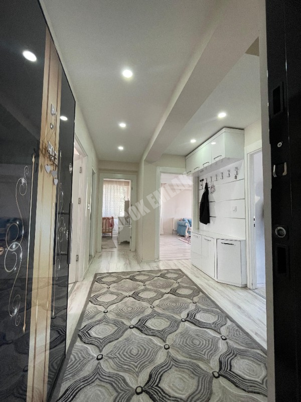 AFYON ÜÇOK EMLAKTAN ! FIRSAT FATİHTE SATILIK 3+1 DAİRE