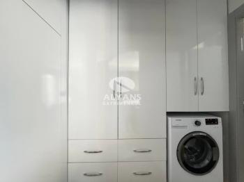 ALYANS'TAN SOLİ CENTER CİVARI GENİŞ m2'DE LÜKS İSKANLI 3+1