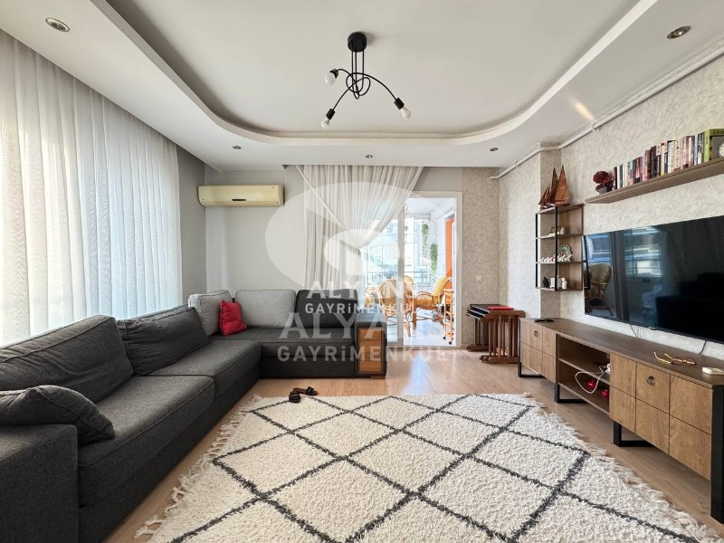 ALYANS'TAN SOLİ CENTER CİVARI GENİŞ m2'DE LÜKS İSKANLI 3+1