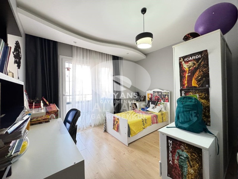 ALYANS'TAN SOLİ CENTER CİVARI GENİŞ m2'DE LÜKS İSKANLI 3+1