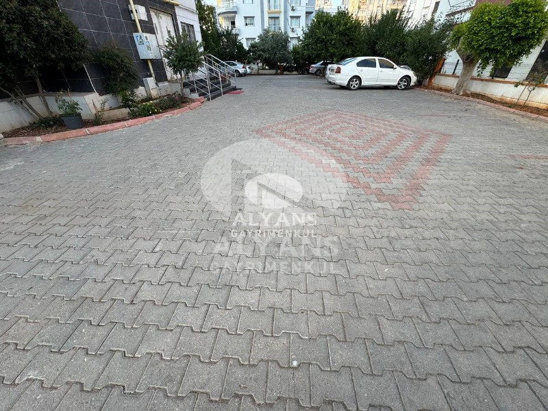 ALYANS'TAN SOLİ CENTER CİVARI GENİŞ m2'DE LÜKS İSKANLI 3+1